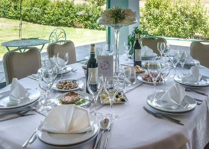 ベッド・アンド・ブレックファスト Terrace Serra コビリャン